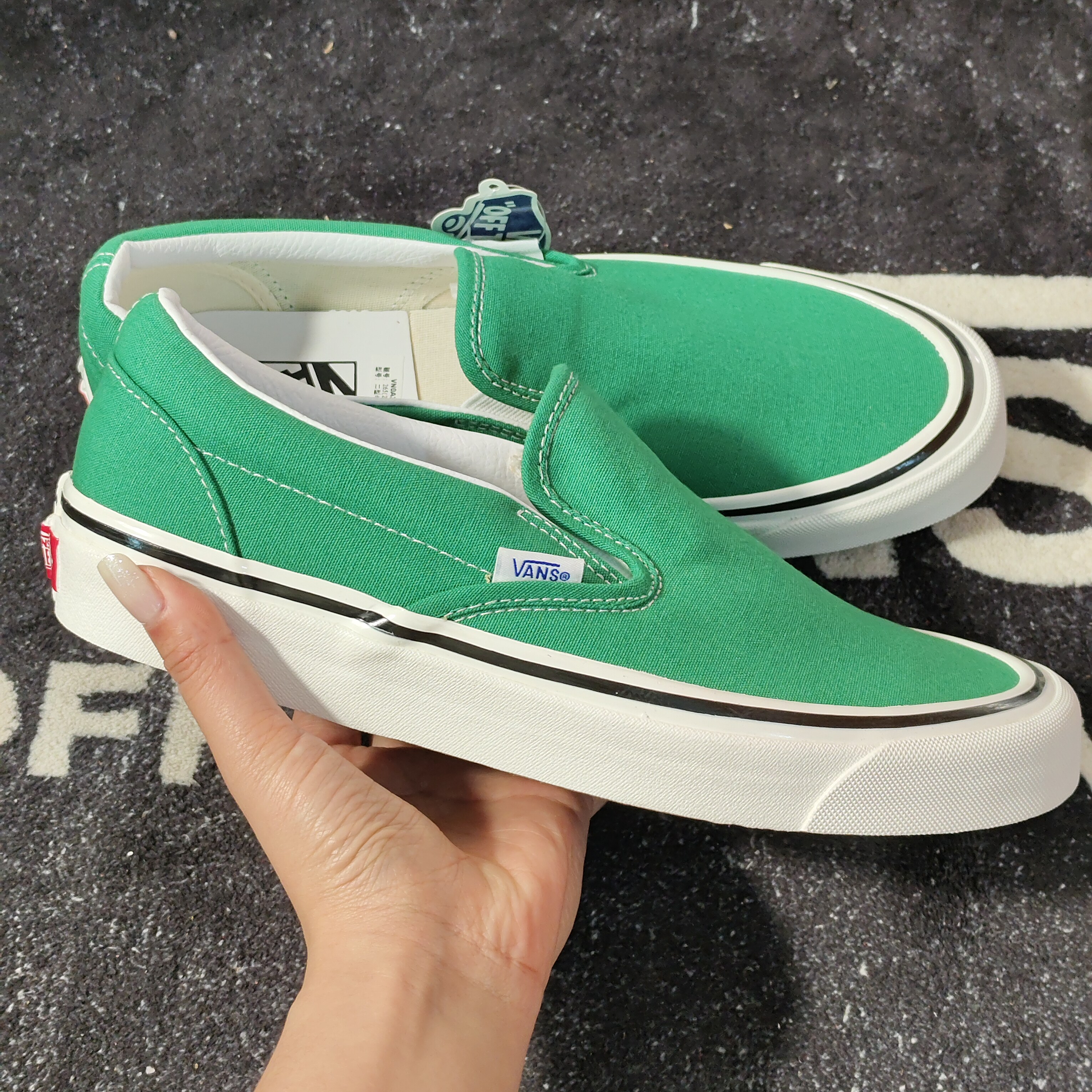 Vans Slip-On安纳海姆绿一脚蹬男女休闲板鞋 VN0A3JEX45Z