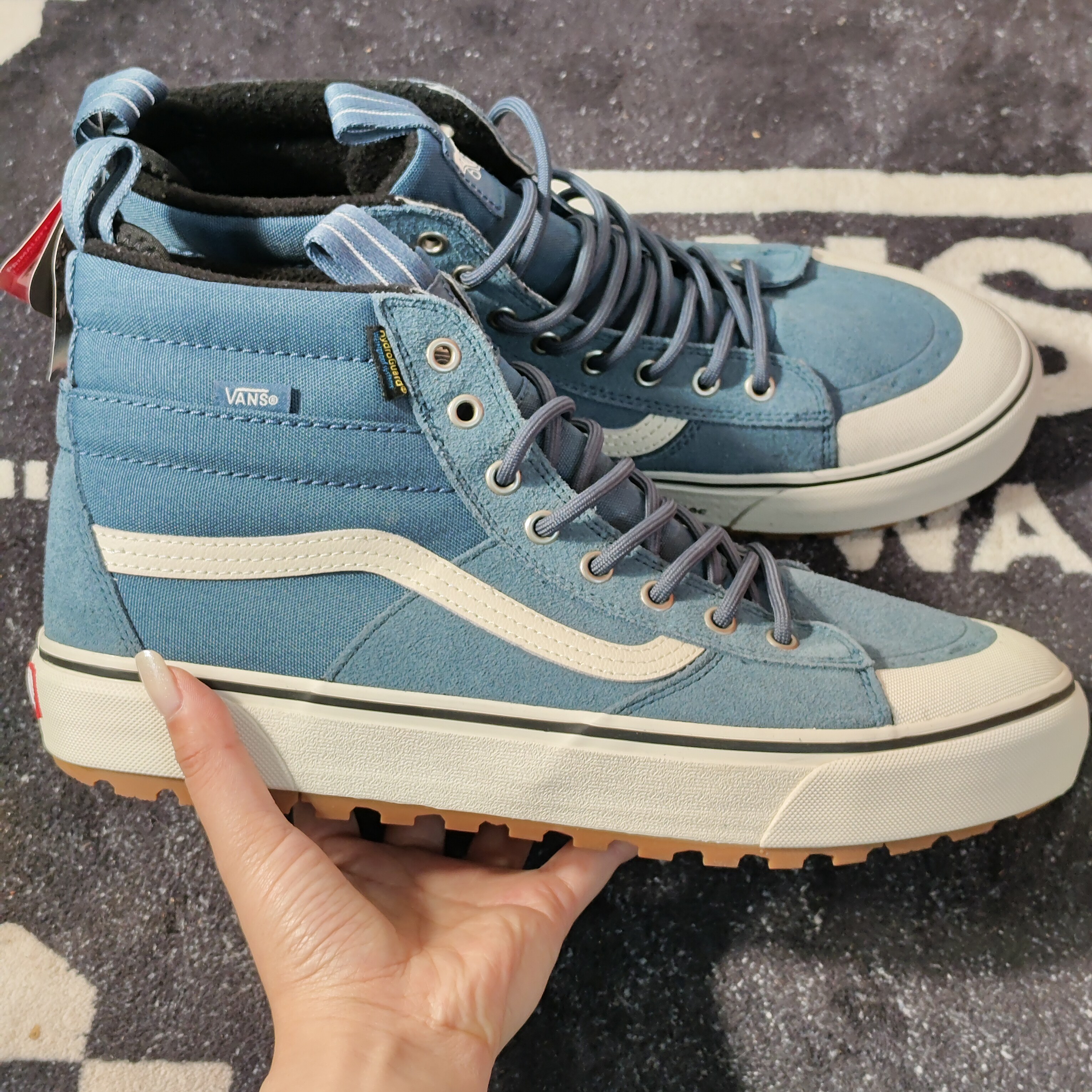Vans SK8-Hi MTE蓝白防水高帮户外休闲鞋VN000CVT12S