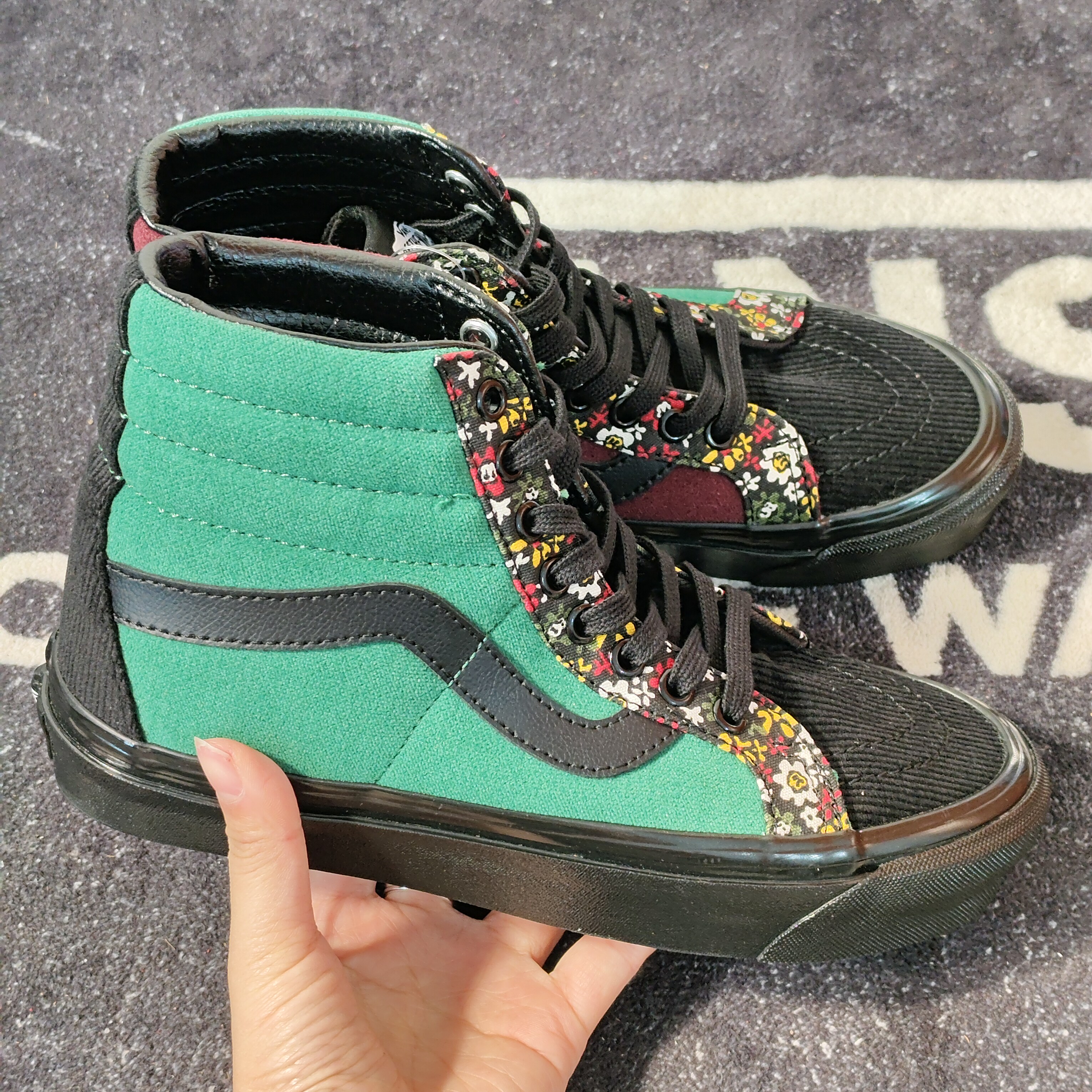 Vans Sk8-Hi绿黑碎花拼接高帮休闲板鞋VN0A5KXVRGR
