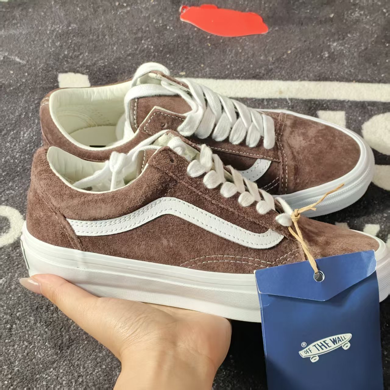 Vans Old Skool深棕全麂皮复古低帮情侣休闲滑板鞋VN000CXUDMV