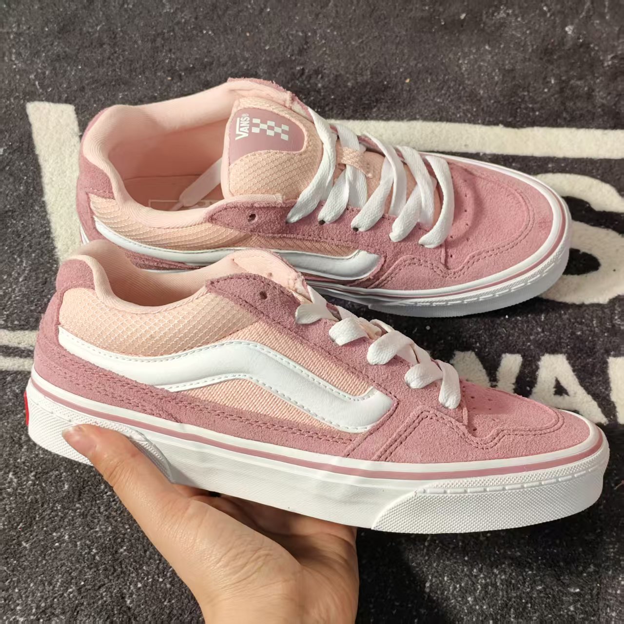 断码特价Vans Rowan蜜桃粉拼色低帮帆布鞋少女温柔VN0007P9CL2