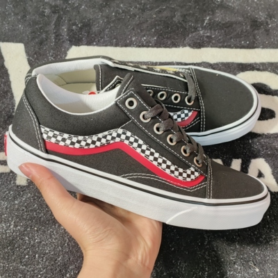 Vans Old Skool黑红棋盘格侧边低帮休闲板鞋 VN0A3WKT4S2