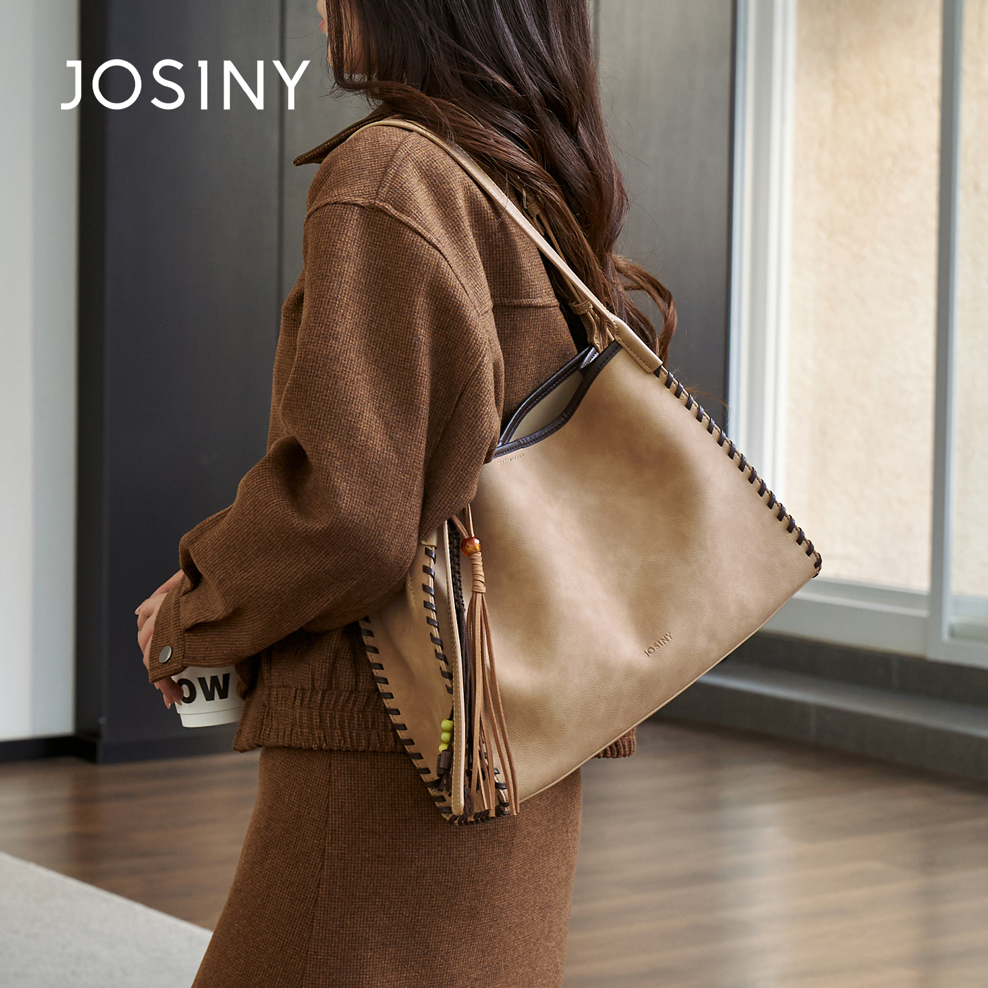 卓诗尼复古大容量托特包