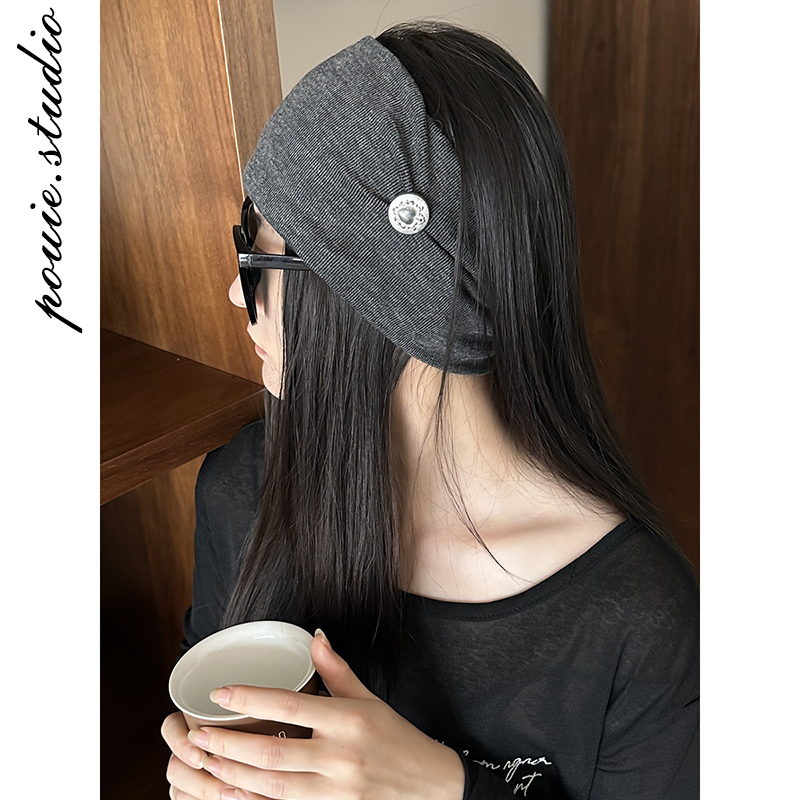 韩系纯色针织发带女2025秋冬季新款时髦休闲百搭户外运动吸汗头巾