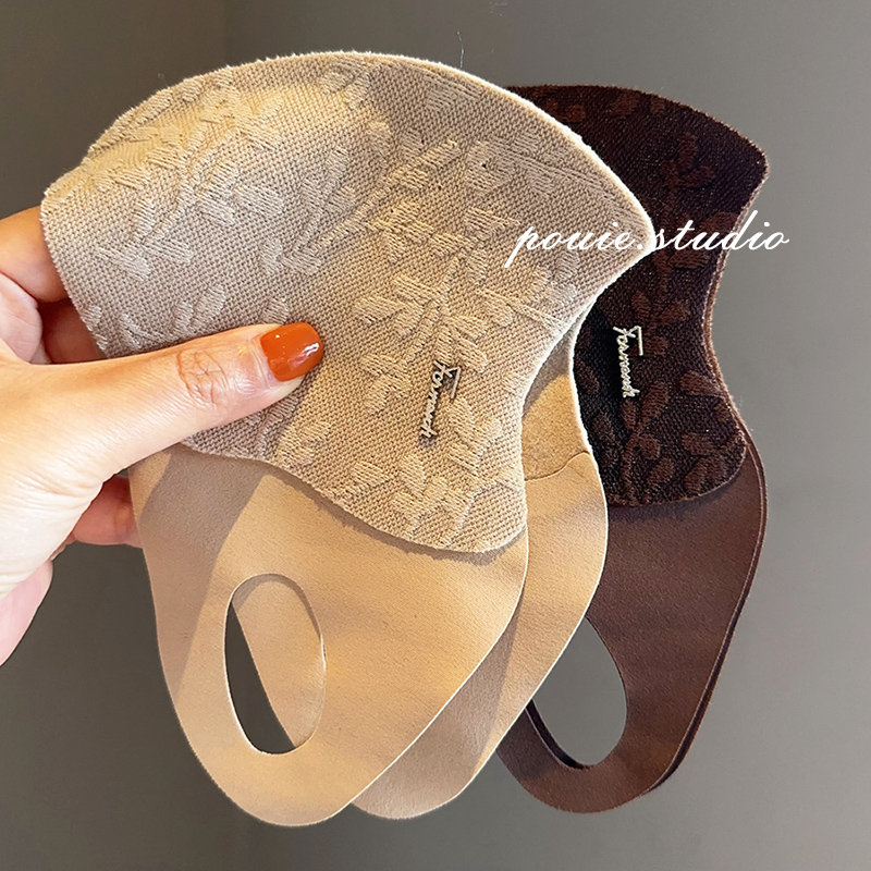 蕾丝刺绣提花保暖口罩高颜值面罩