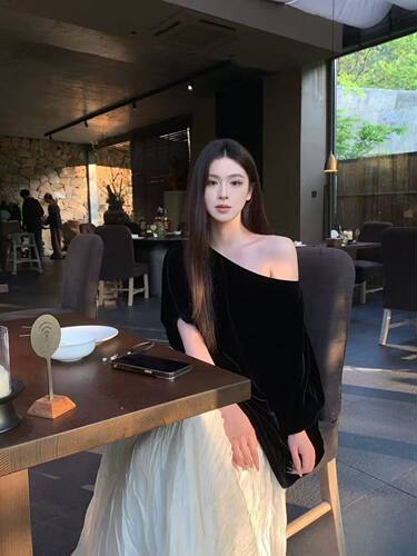 斜肩上衣真丝柔滑真丝绒女装百搭