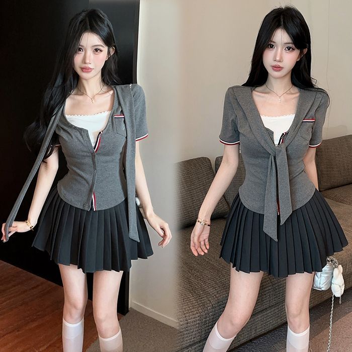 学院风JK制服假两件披肩套装女夏新款设计感针织开衫高腰百褶短裙