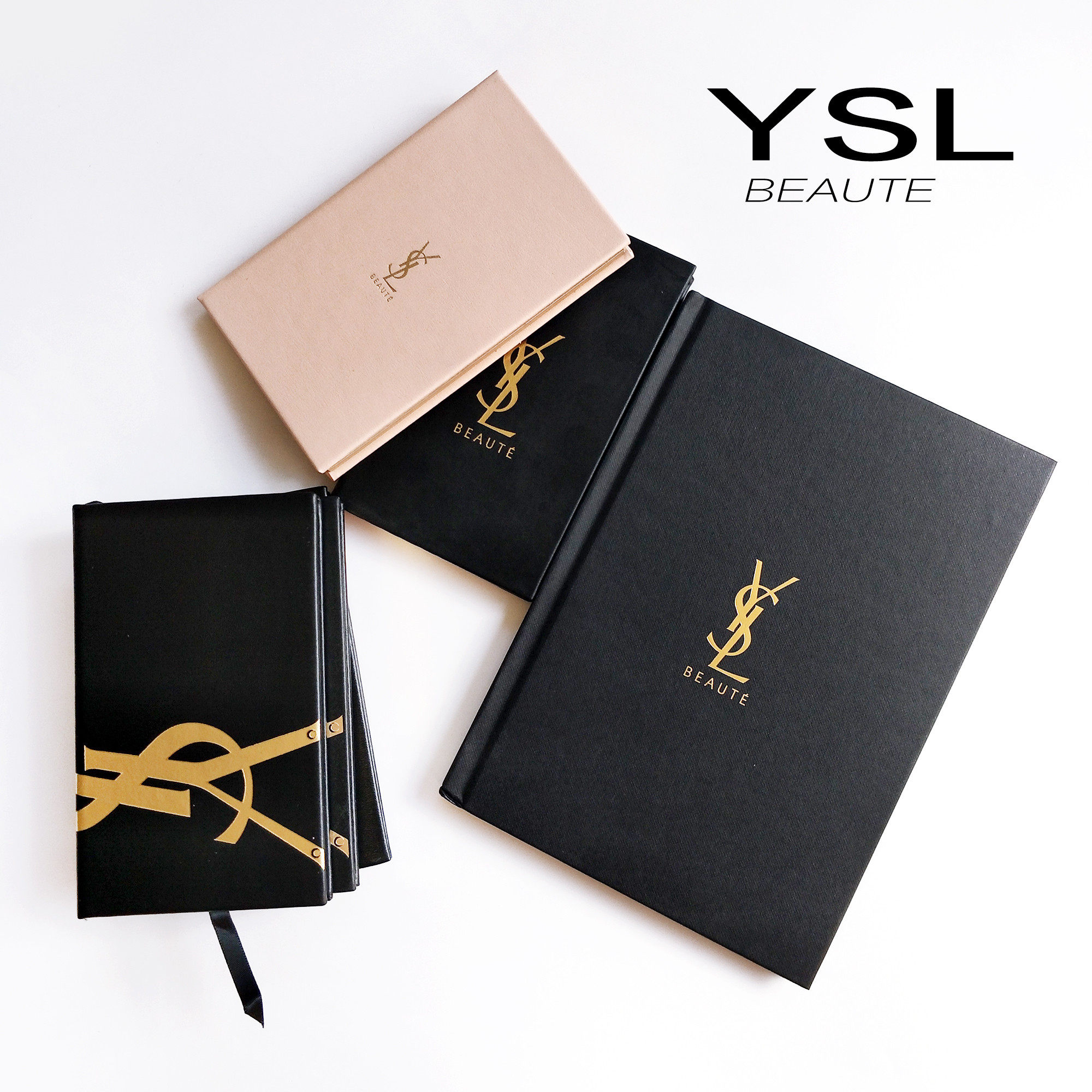 YSL圣罗兰限量手账日记本办公室图片