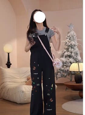 送运费险！小君君刺绣牛仔背带裤