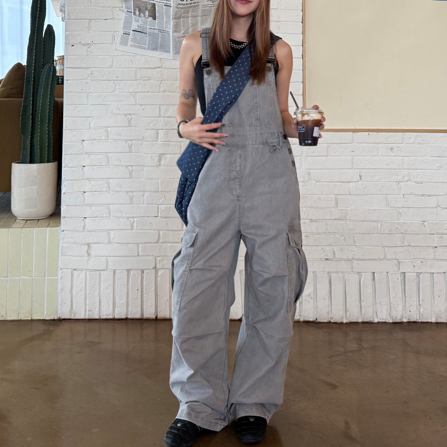 美式复古水洗做旧工装牛仔背带裤女春秋宽松显瘦直筒阔腿连体长裤