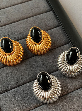 999纯银黑色玛瑙耳钉女新款独特绝美轻奢高级感耳环秋冬中古耳饰