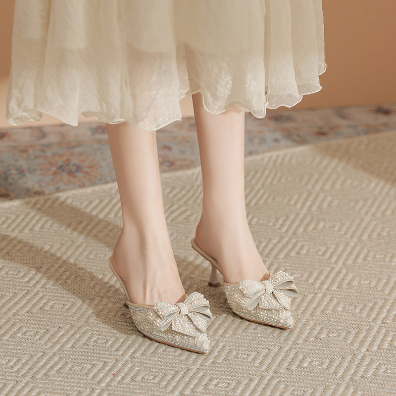 凉鞋2026春款女尖头包头水钻高跟鞋女细跟不累脚浅口外穿单鞋女