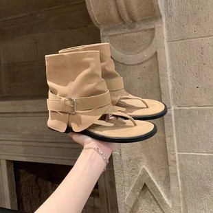 时尚夹趾凉靴套筒靴2026年夏季新款真皮时尚圆头个性人字罗马凉鞋