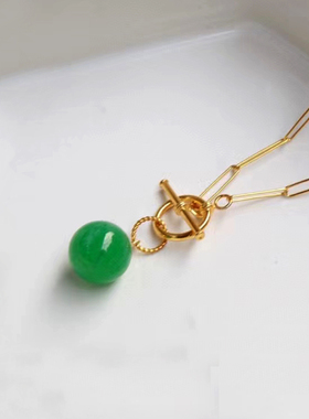 天然翡翠A货18k金镶嵌宝石吊坠