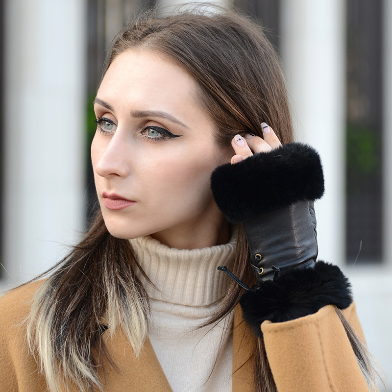 罗欧蒂斯女士冬季新款獭兔毛口加绒保暖开车骑行露指半截真皮手套