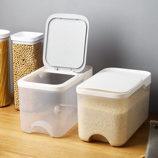 密封米桶防潮防虫米箱日本家用小号10斤带盖加厚透明塑料杂粮盒