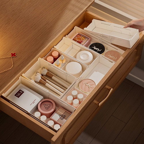 可伸缩抽屉式收纳盒化妆品口红分格整理盒厨房餐具筷子刀叉置物架