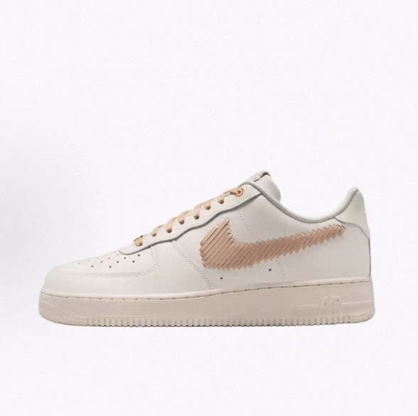 Nike Air Force 1 '07 lv8 ess + 舒适贴合 支撑 板鞋 男款