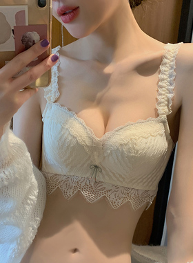 小胸聚拢内d衣2021新款少女蕾丝胸罩无钢圈收副乳大学学生文胸套