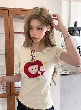美式复古正肩短袖女春季穿搭苹果毛绒贴布绣短款t恤修身显瘦上衣