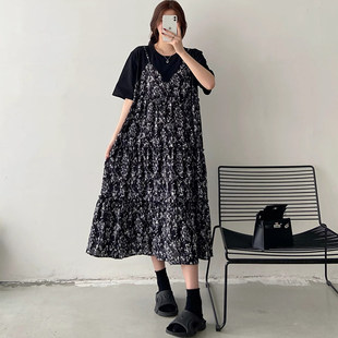 大码女装2025夏季新款胖mm宽松显瘦遮肉假两件拼接雪纺碎花连衣裙