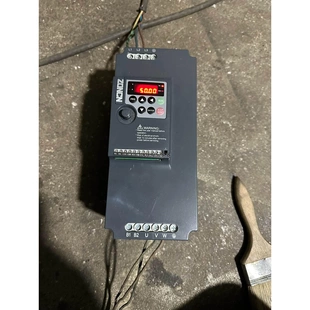 二 24V 7.5KW 询价 7R5GY 非实价议价议价众辰变频器nz200