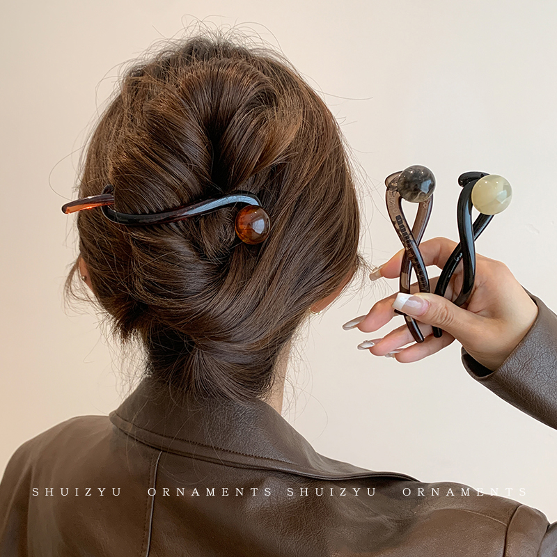 简约高级感一字扭扭发夹