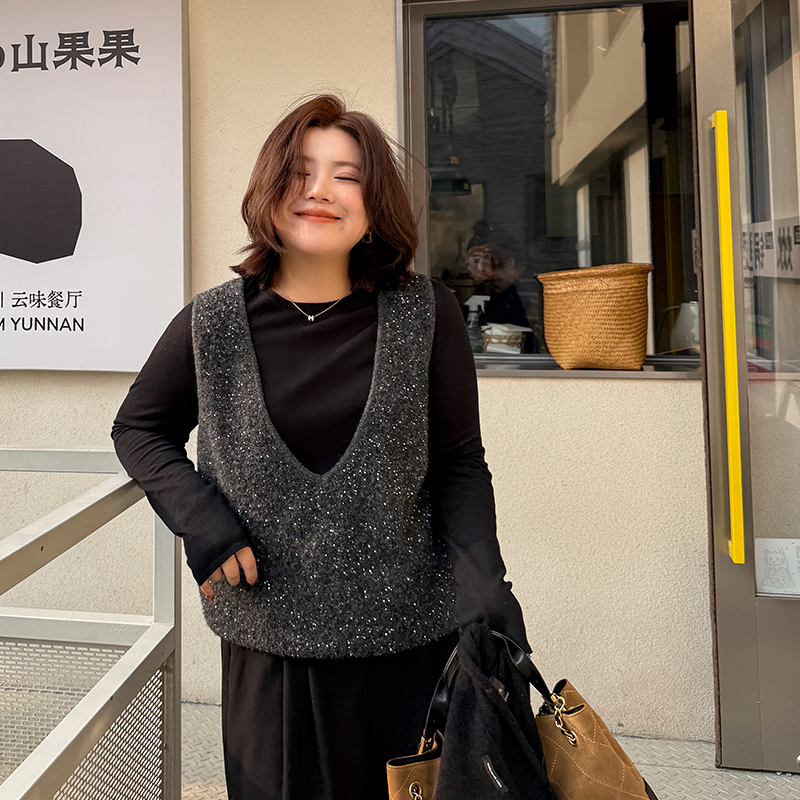 木子理想胖mmV领针织亮片马甲