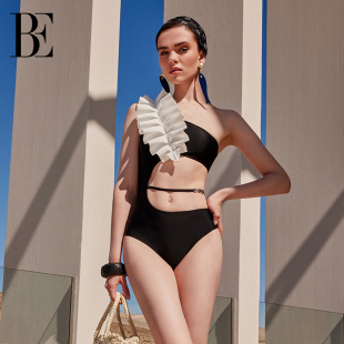 BE范德安时尚 女士连体泳衣性感纯欲高级感绝美游泳馆 系列2026
