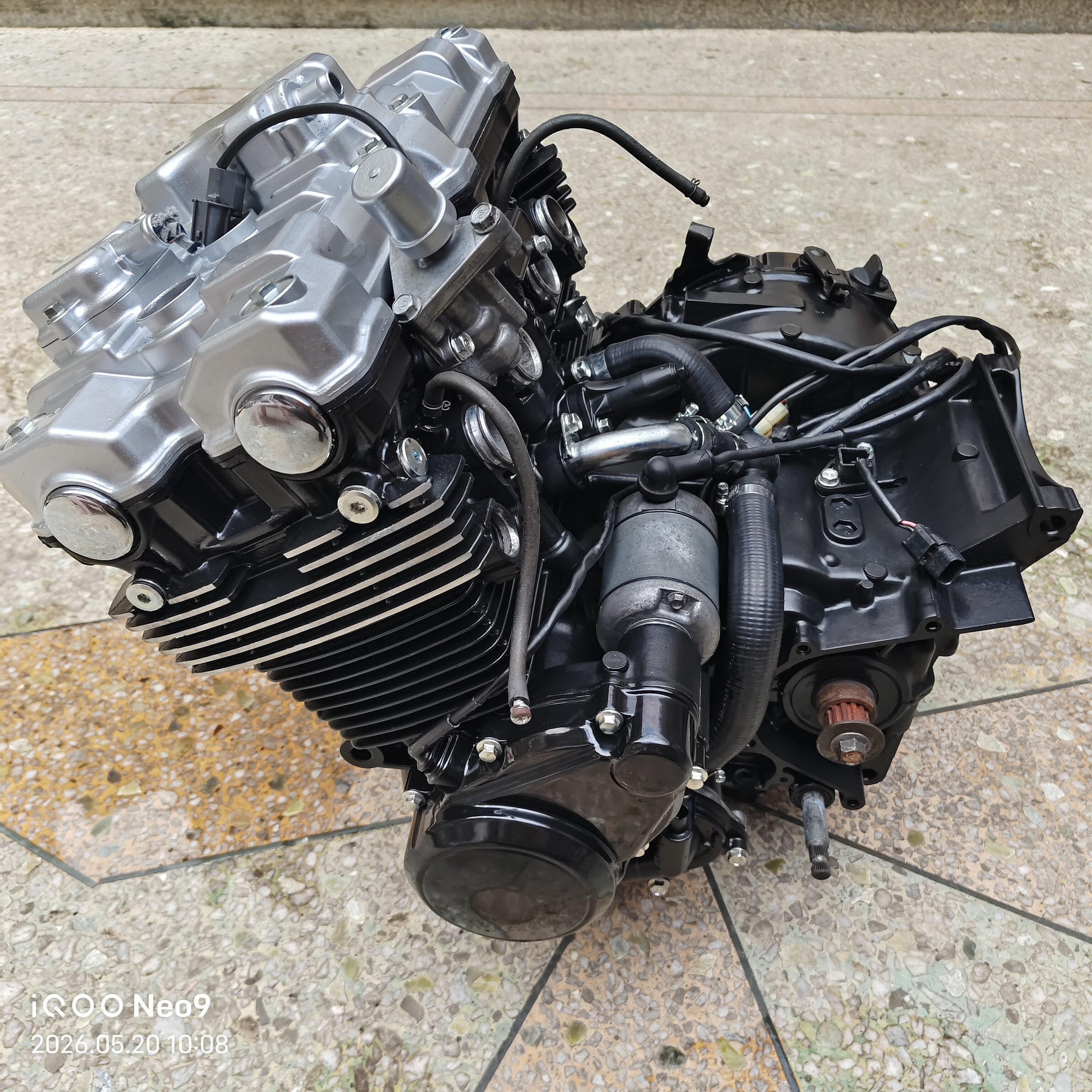本田CB400VTEC 一代二代三代发动机总成 实物图片