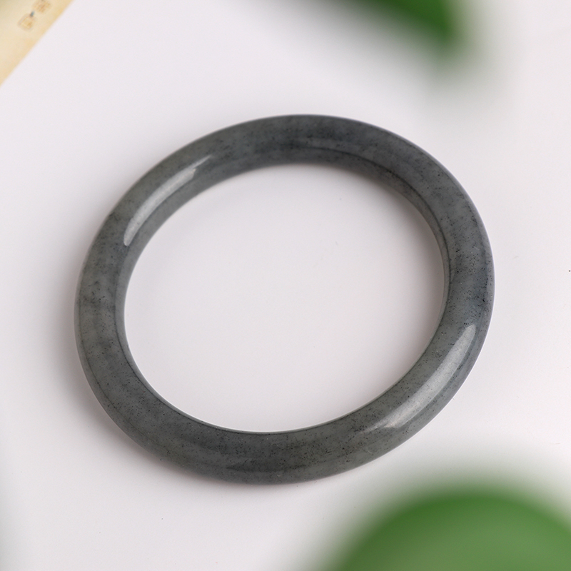 和田玉点墨青花手镯女圆条玉镯子