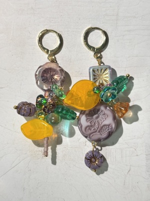 疾走织织|花开有时·原创手作捷克珠琉璃花朵精致田园风耳环耳夹