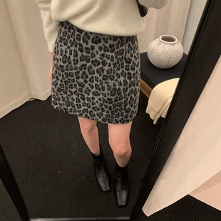 梨形身材豹纹羊毛呢半身裙秋冬高腰显瘦A字包臂裙小个子百搭短裙