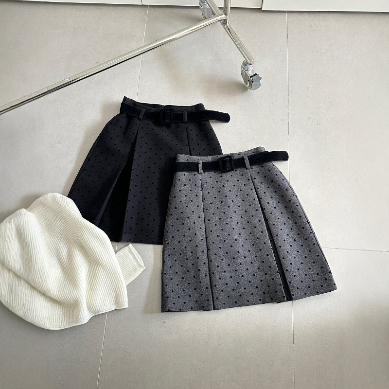 复古波点毛呢半身裙a字包臀中裙