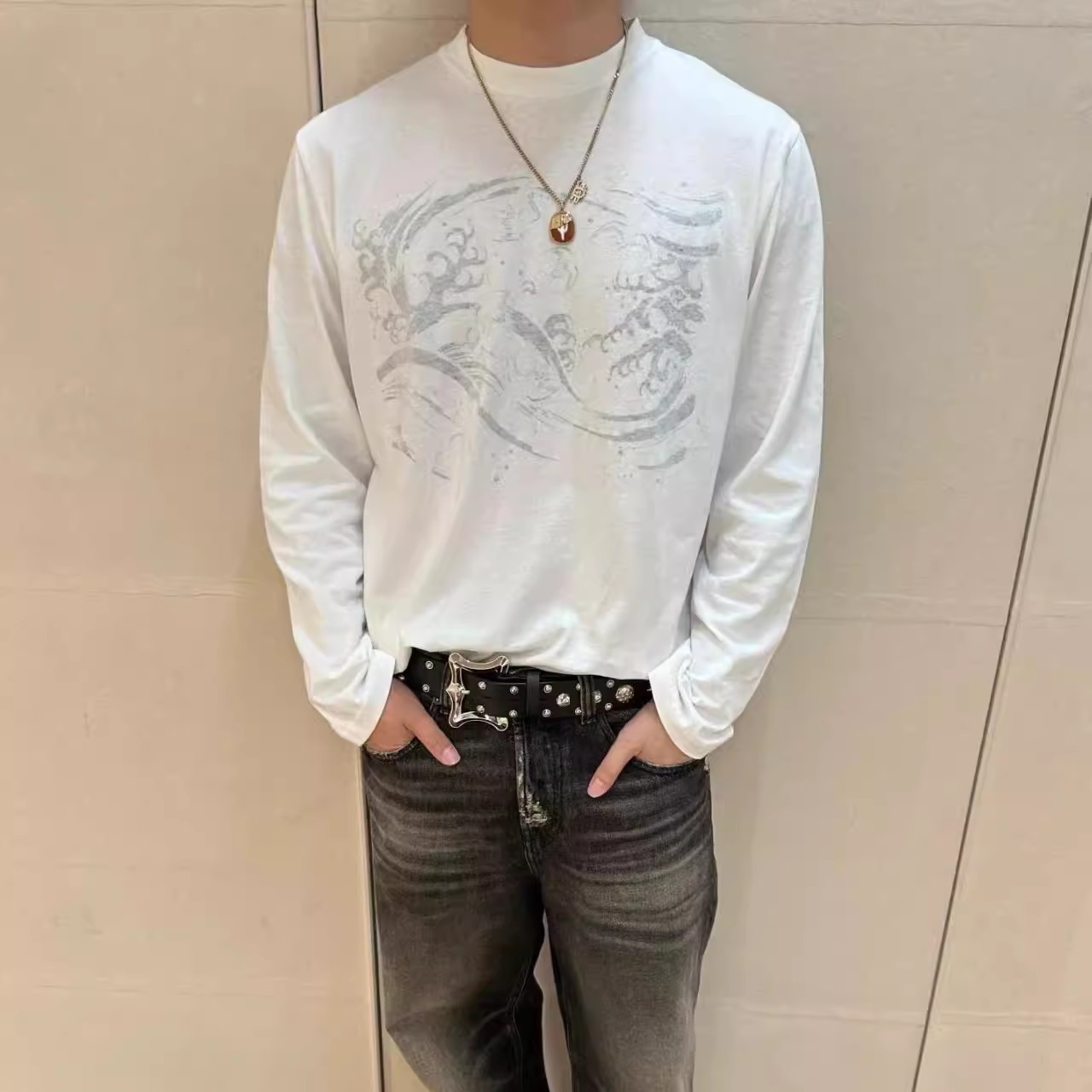 ourLegacy风格白色圆领长袖T恤