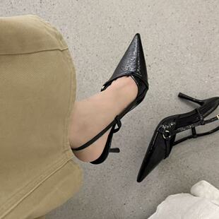 慢西西新品春季气质杏黄色尖头高跟凉鞋包头一字皮带扣后空单鞋女