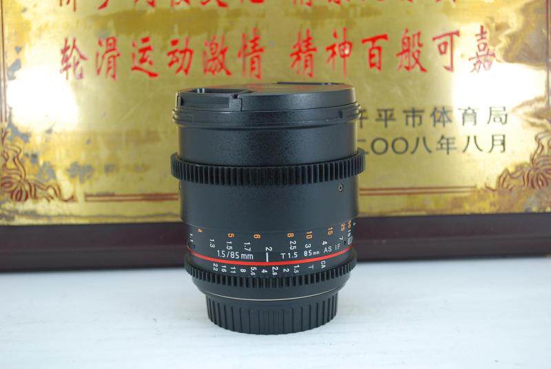 99新佳能口 三阳 85mm T1.5 II 手动电影镜头 85 F1.4 大光圈人像