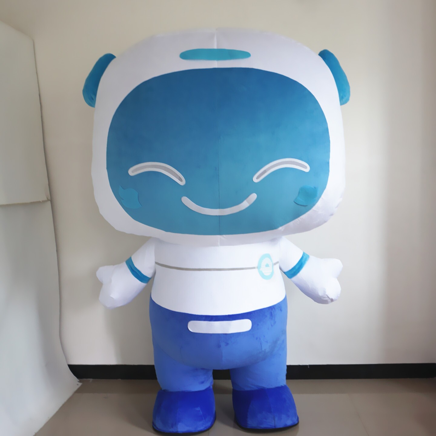 定制充气模科技活动宣传机器人表演出卡通人偶行走道具布偶衣服装图片