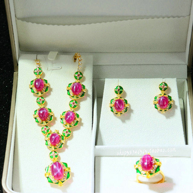 精品星光红宝石项链耳环三件套组合套装女款复古时尚百搭首饰品