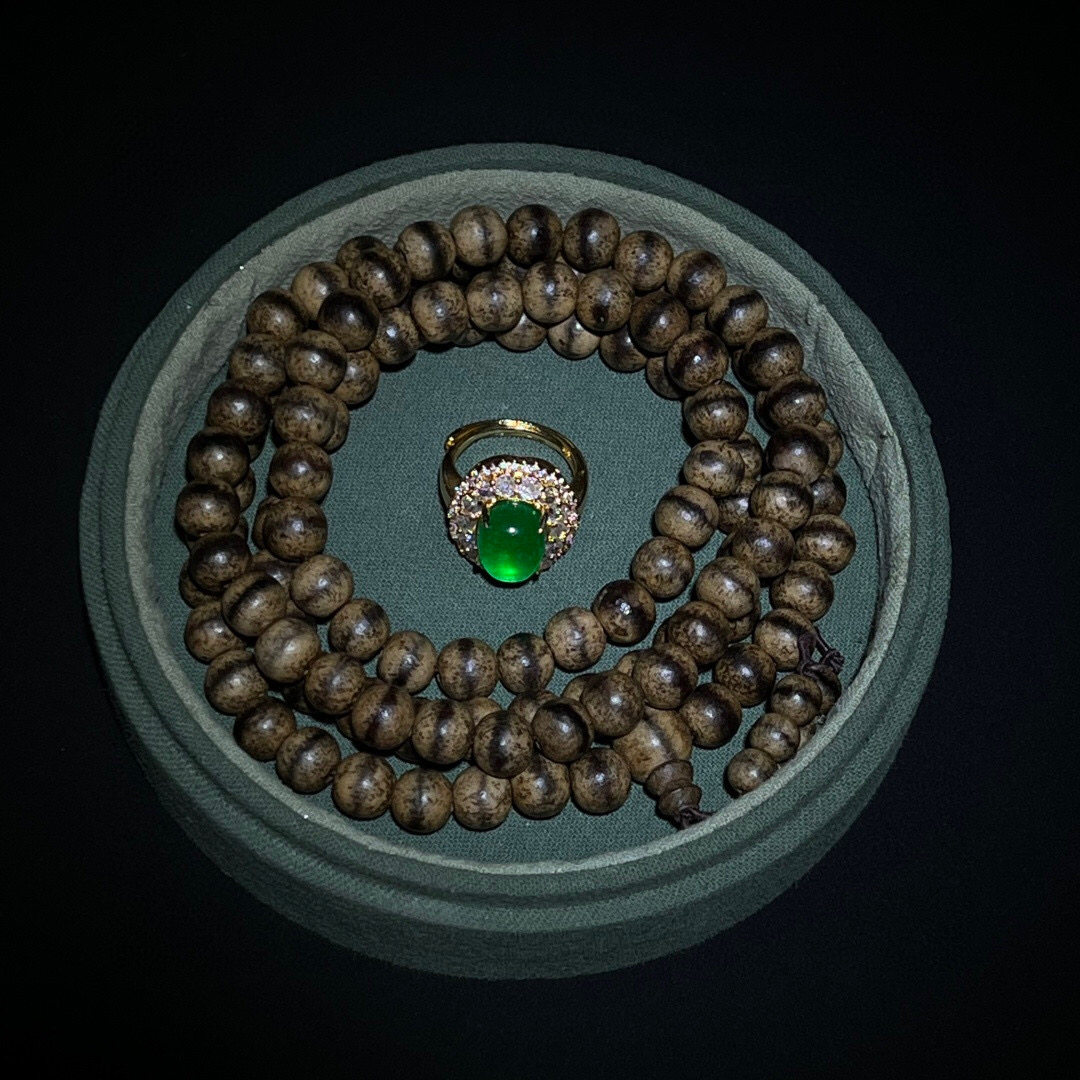 精品越南老沉香木圆珠手串手链老料奇楠念珠男女款百搭文玩佛珠串