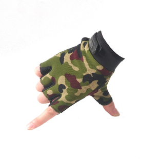 儿童迷彩作战术手套男童防滑骑行半指手套小学生户外军训护腕手套