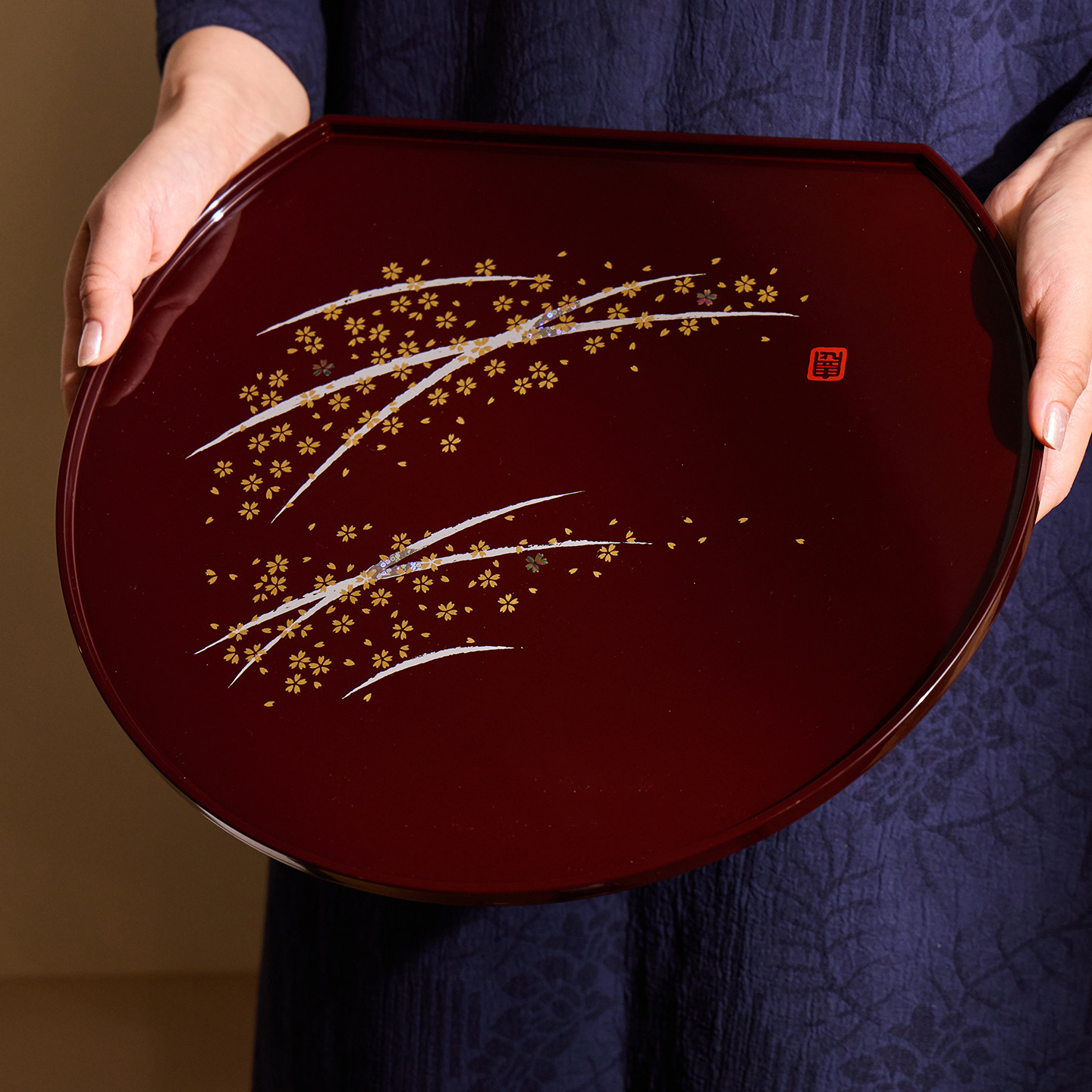 日本进口漆器半月盘2026新款家用高颜值干泡台轻奢现代高级感托盘