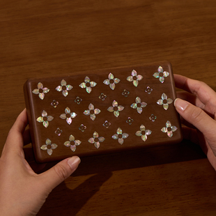 非遗螺钿首饰盒收纳盒高档精致2026年新款订婚三金结婚五金首饰盒