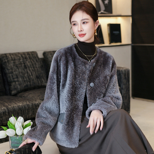 2025冬新款进口拉贡皮毛一体女短款外套时尚显瘦真羊皮皮衣欧货