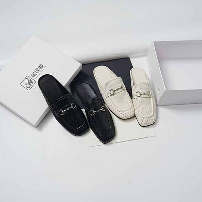 金雀绫【小巴黎】切割洞洞单鞋真皮经典包头拖鞋SZBAM1385