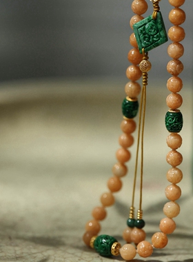 泼墨。谷粒饱满天然黄翡珠  配18K黄金把玩件手持串 满绿翡翠三通