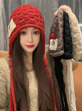 冬季保暖民族风扣子流苏包头帽女出游拍照时尚甜美绣花护耳雷锋帽