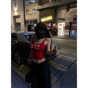 性感辣妹风字母印花红色吊带背心女夏季新款修身显瘦外穿休闲上衣