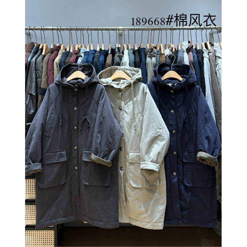 胖mm慵懒松弛风连帽加棉风衣外套