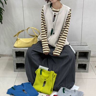 胖mm慵懒松弛风撞色针织毛衣马甲